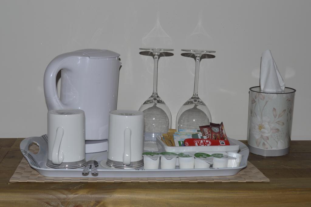 קרדיגן Troedyrhiw Bed & Breakfast חדר תמונה